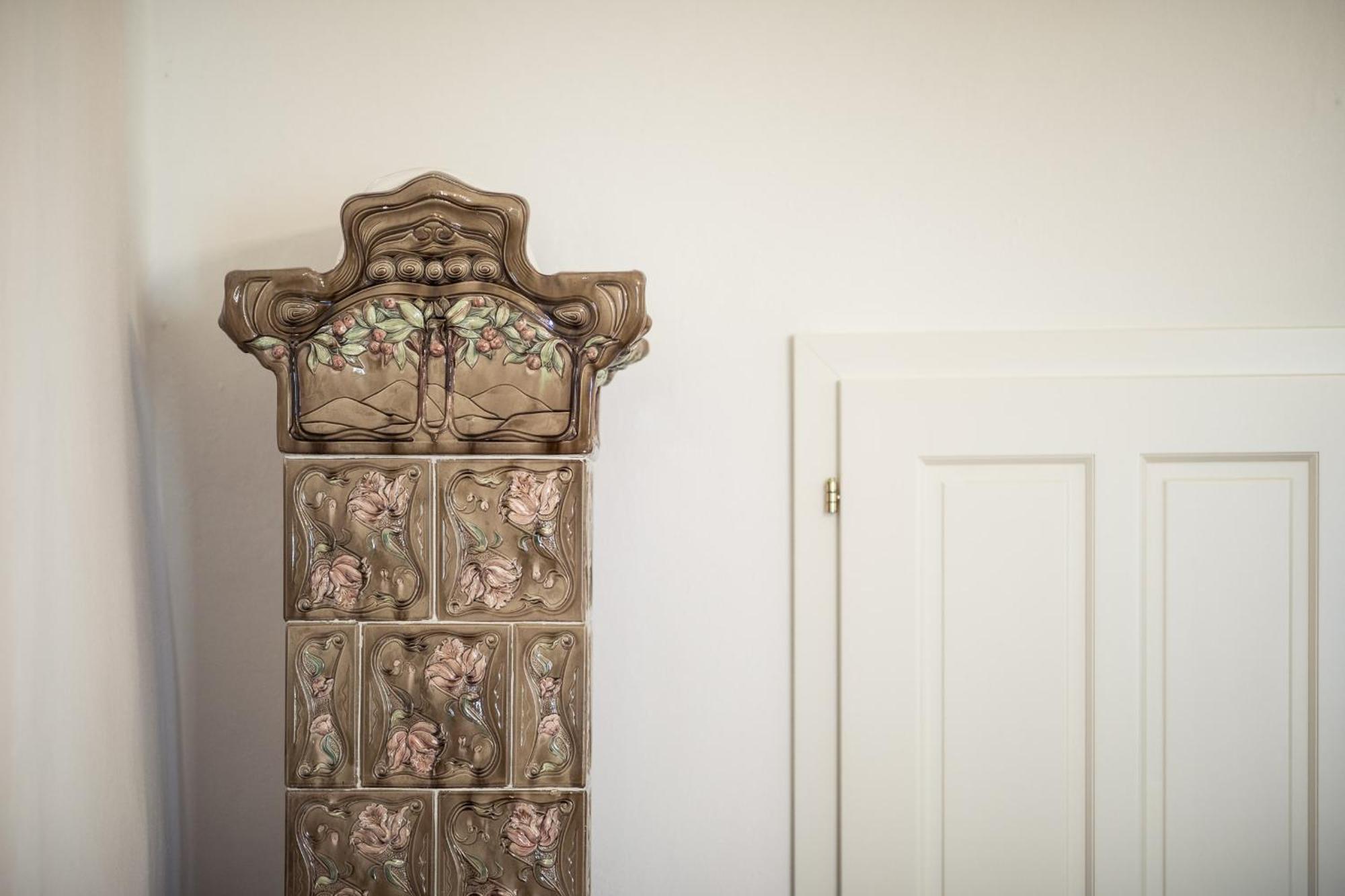 Romantik Hotel Jagdhof Caldaro Εξωτερικό φωτογραφία