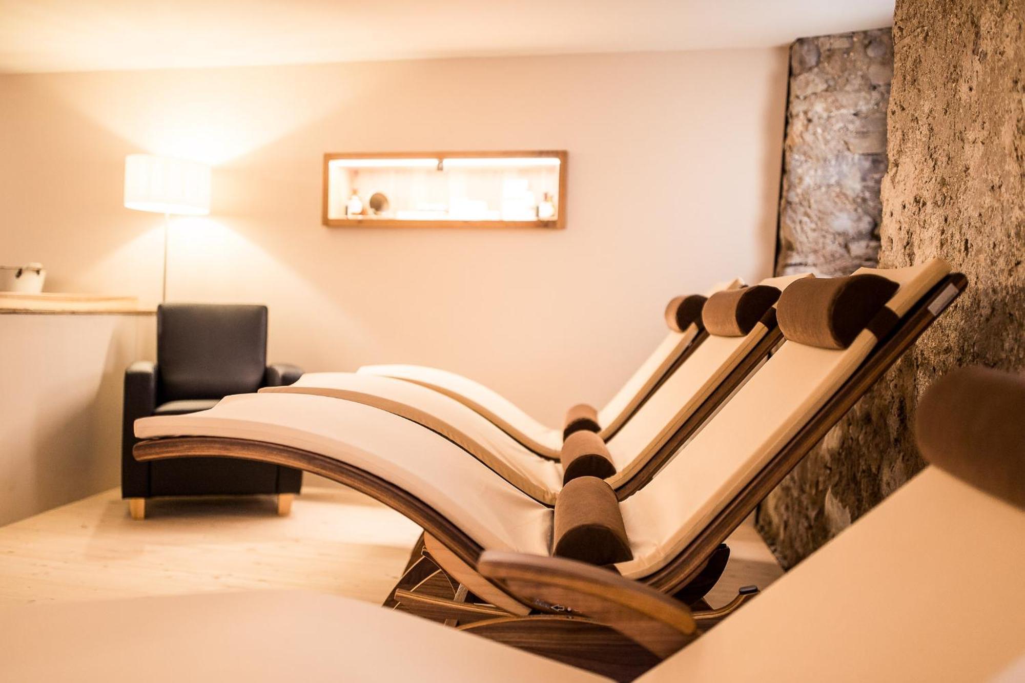 Romantik Hotel Jagdhof Caldaro Εξωτερικό φωτογραφία
