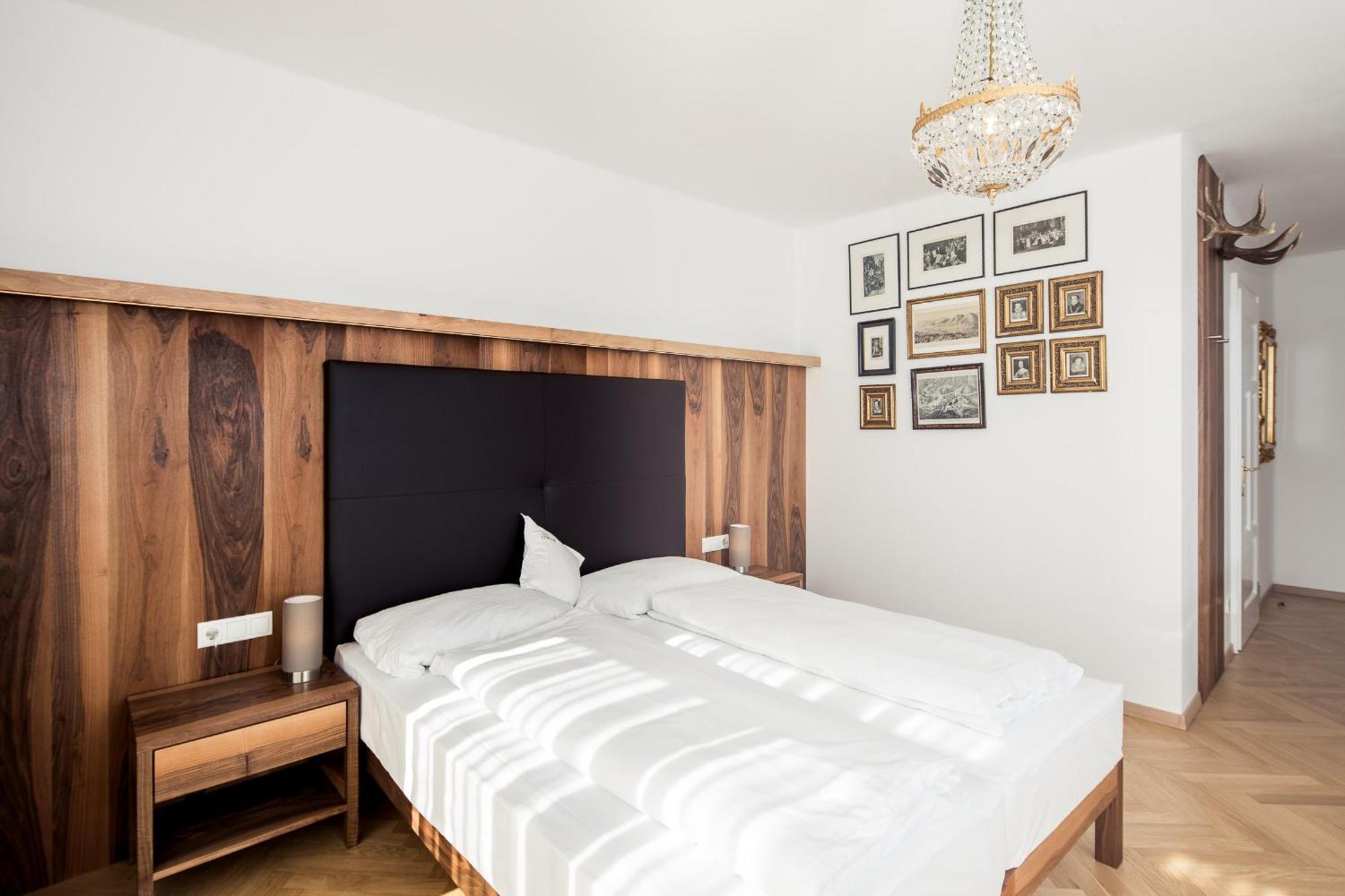 Romantik Hotel Jagdhof Caldaro Εξωτερικό φωτογραφία