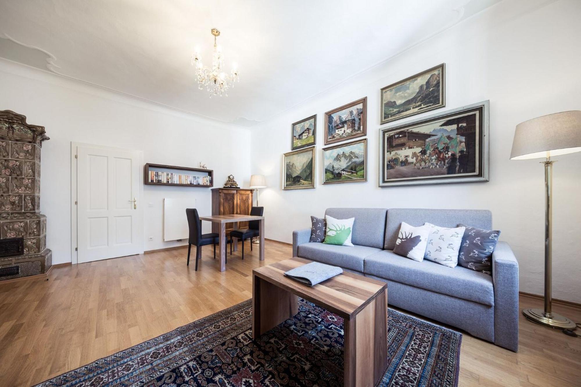 Romantik Hotel Jagdhof Caldaro Εξωτερικό φωτογραφία