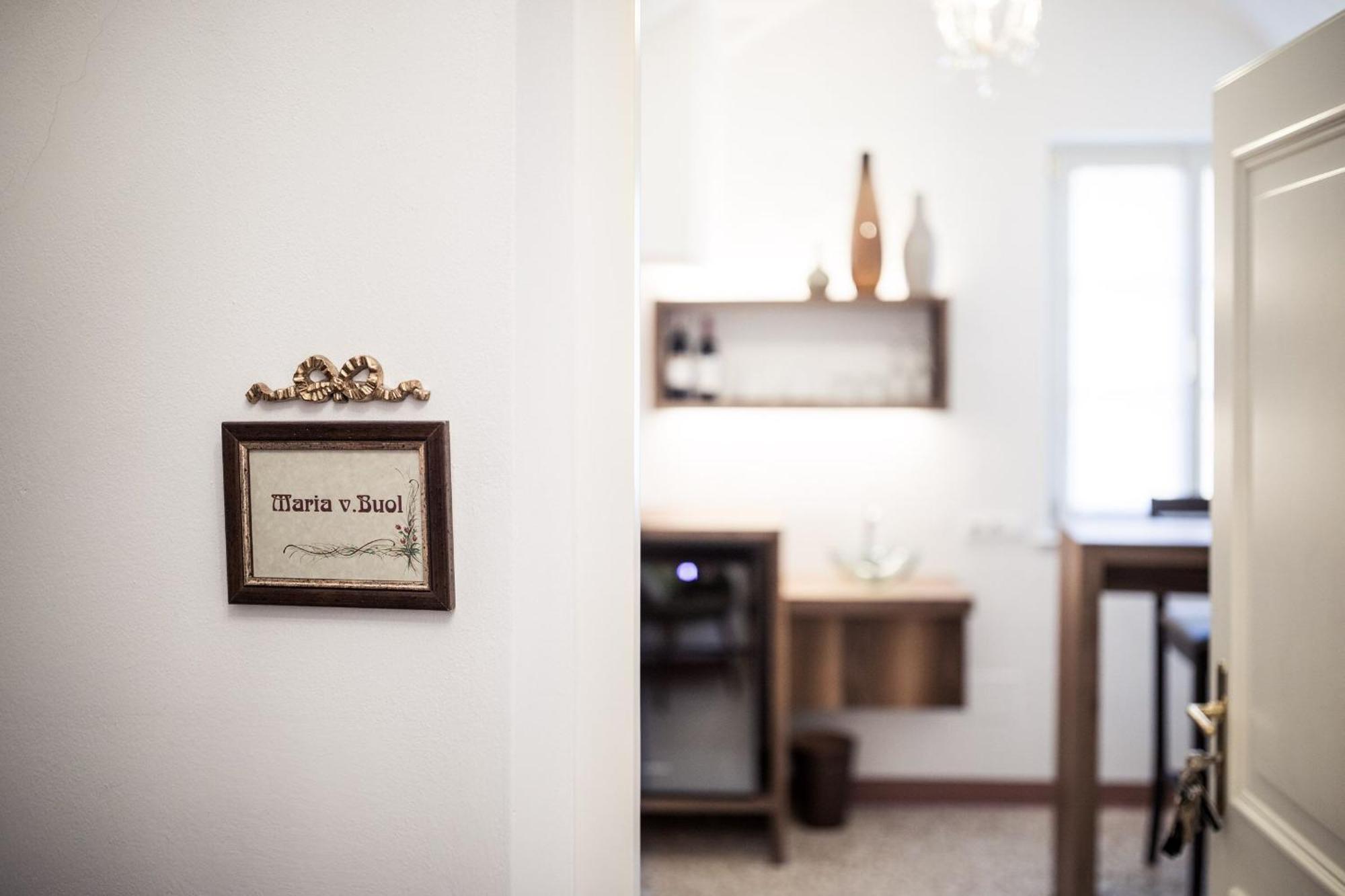 Romantik Hotel Jagdhof Caldaro Εξωτερικό φωτογραφία