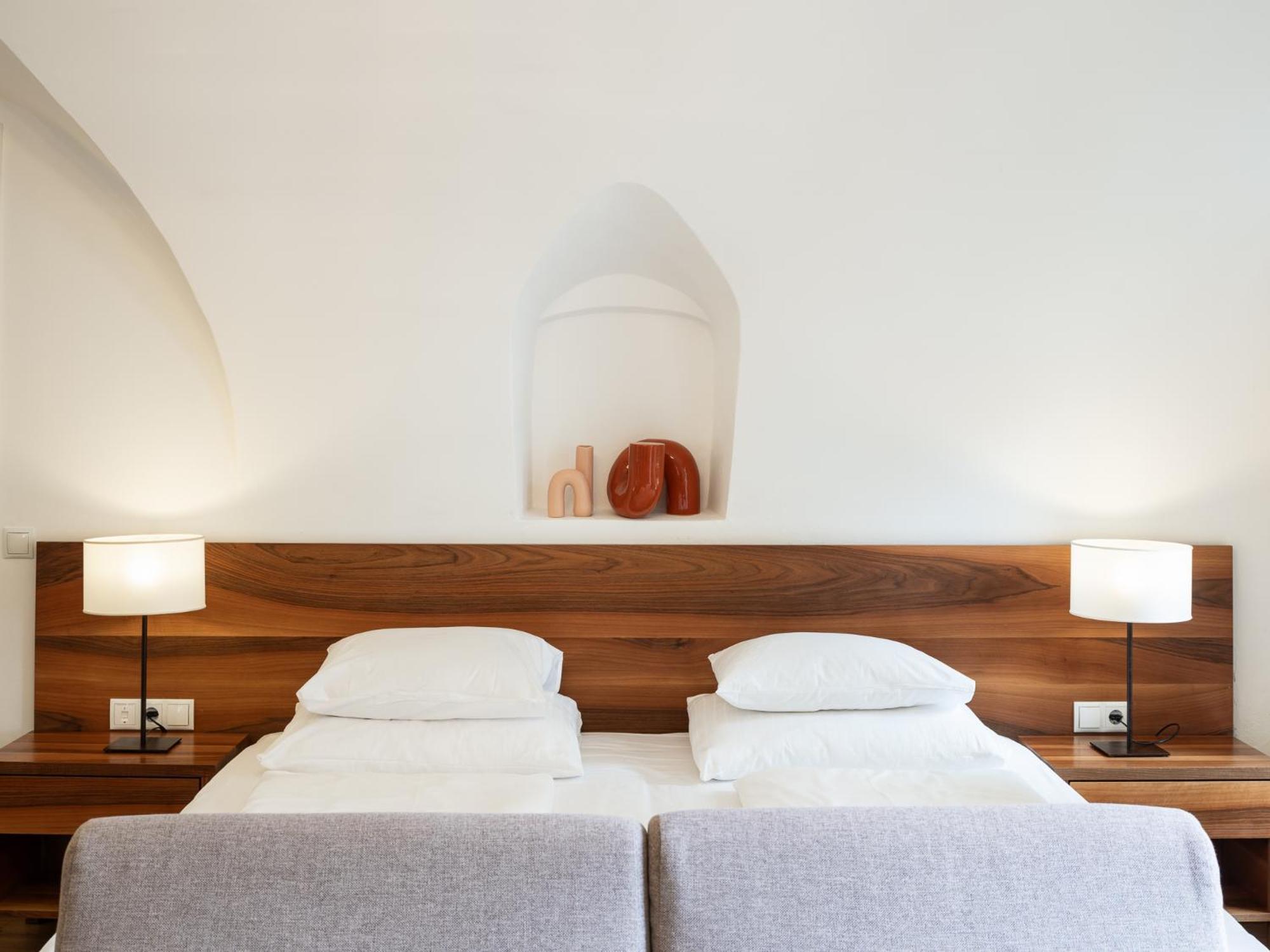 Romantik Hotel Jagdhof Caldaro Εξωτερικό φωτογραφία