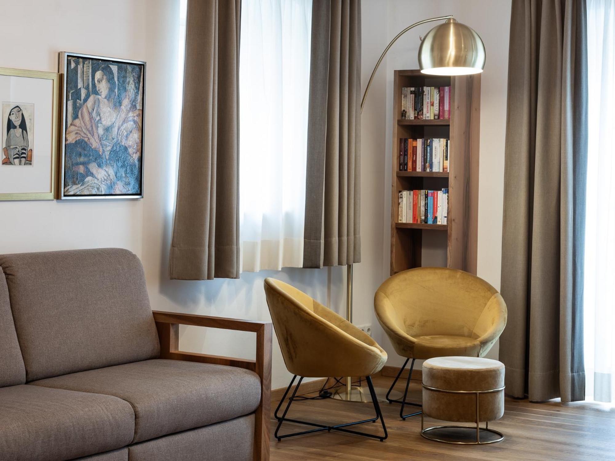 Romantik Hotel Jagdhof Caldaro Εξωτερικό φωτογραφία