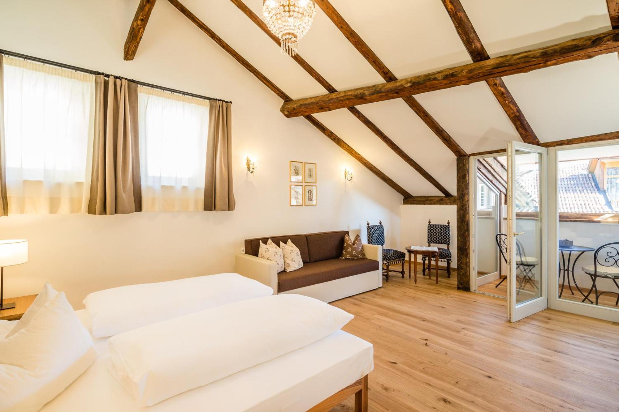 Romantik Hotel Jagdhof Caldaro Εξωτερικό φωτογραφία
