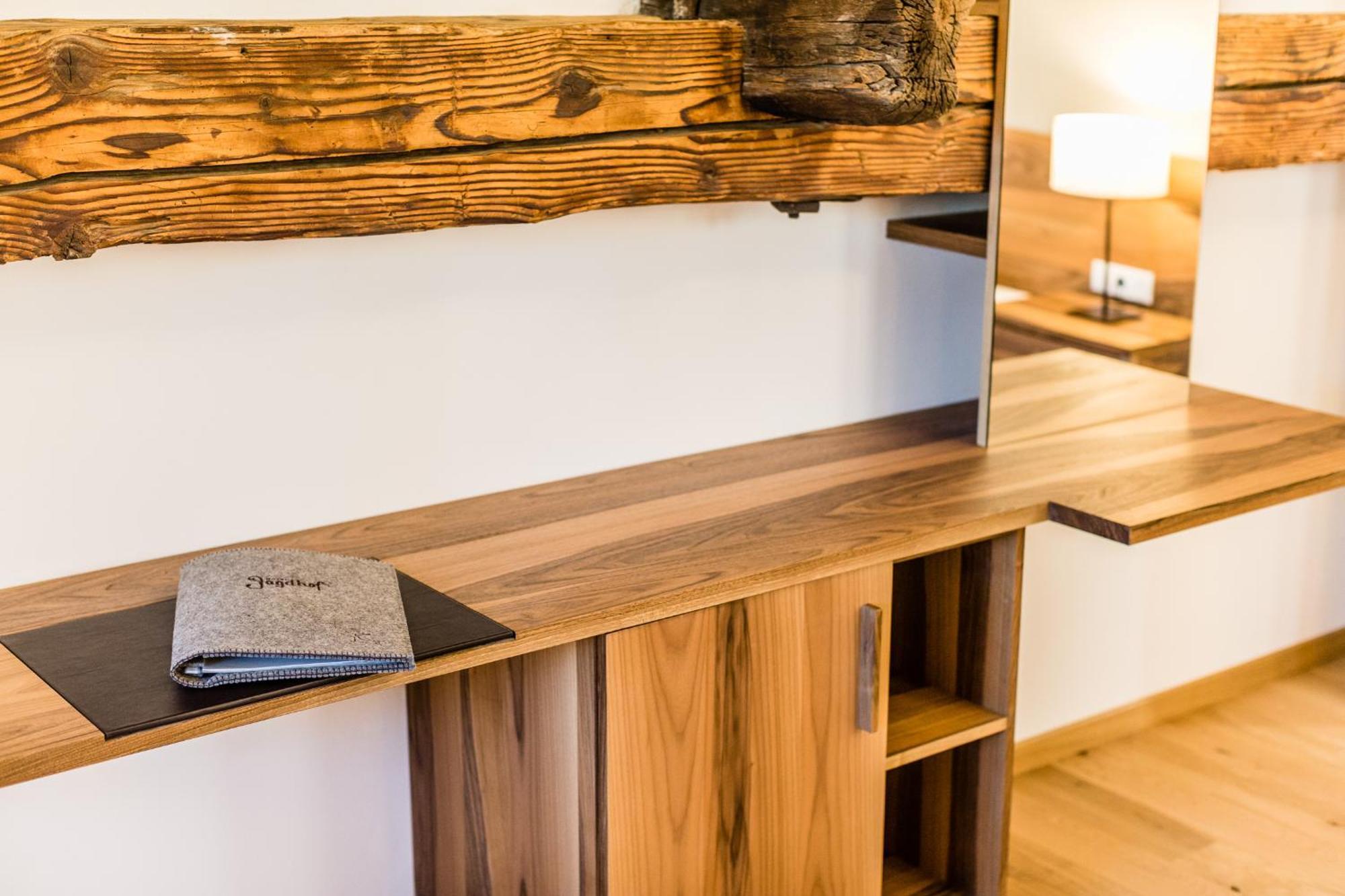 Romantik Hotel Jagdhof Caldaro Εξωτερικό φωτογραφία